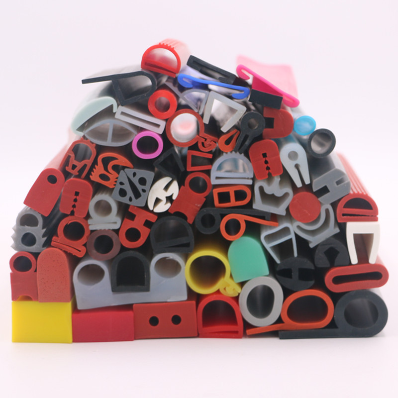 匹配幕墙动态变形：嵘牌橡塑硅胶条的位移能力与耐久性解析